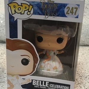 Belle ( Celebration ) / FUNKO / Funko Pop / # 247 / Beauty and the Beast